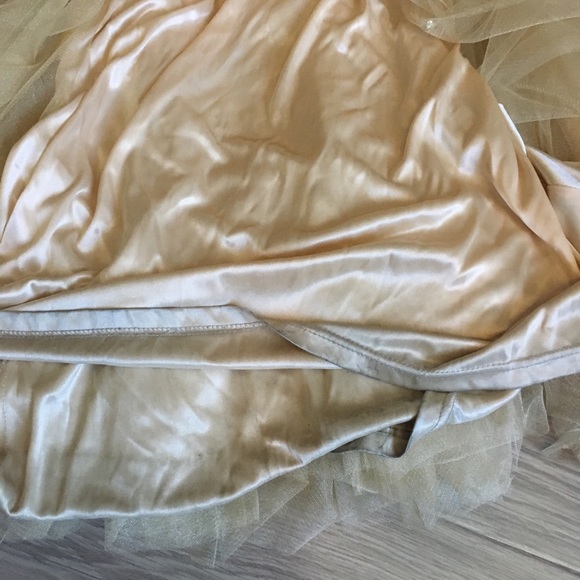 ✨Gorgeous Embelished Dress - Picture 7 of 8